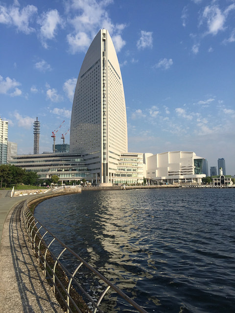 26742394910_64d2dd80ff_z