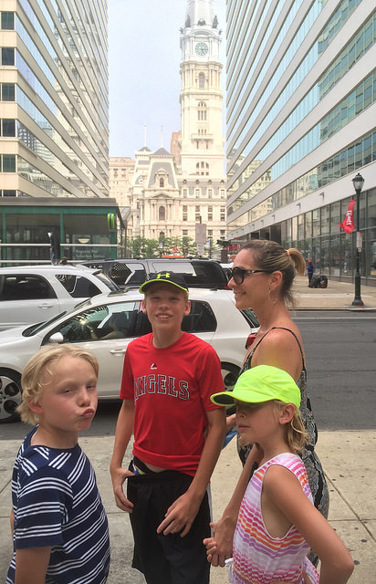 28458104842_f463f83407_z