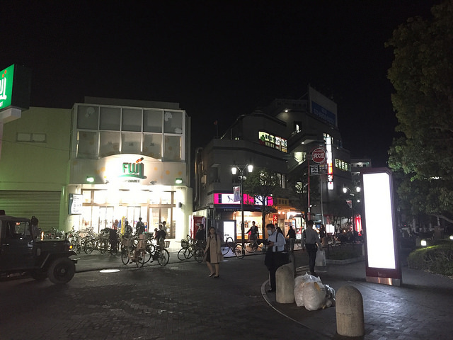 34078069166_80b0244ffe_z