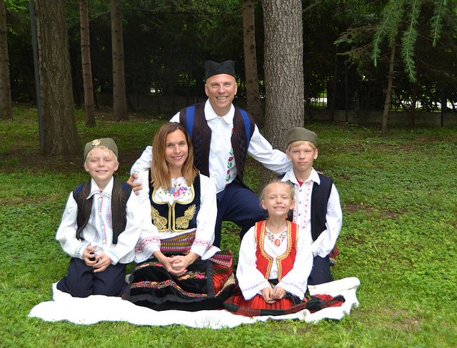 14262785032_649a2716e1_z